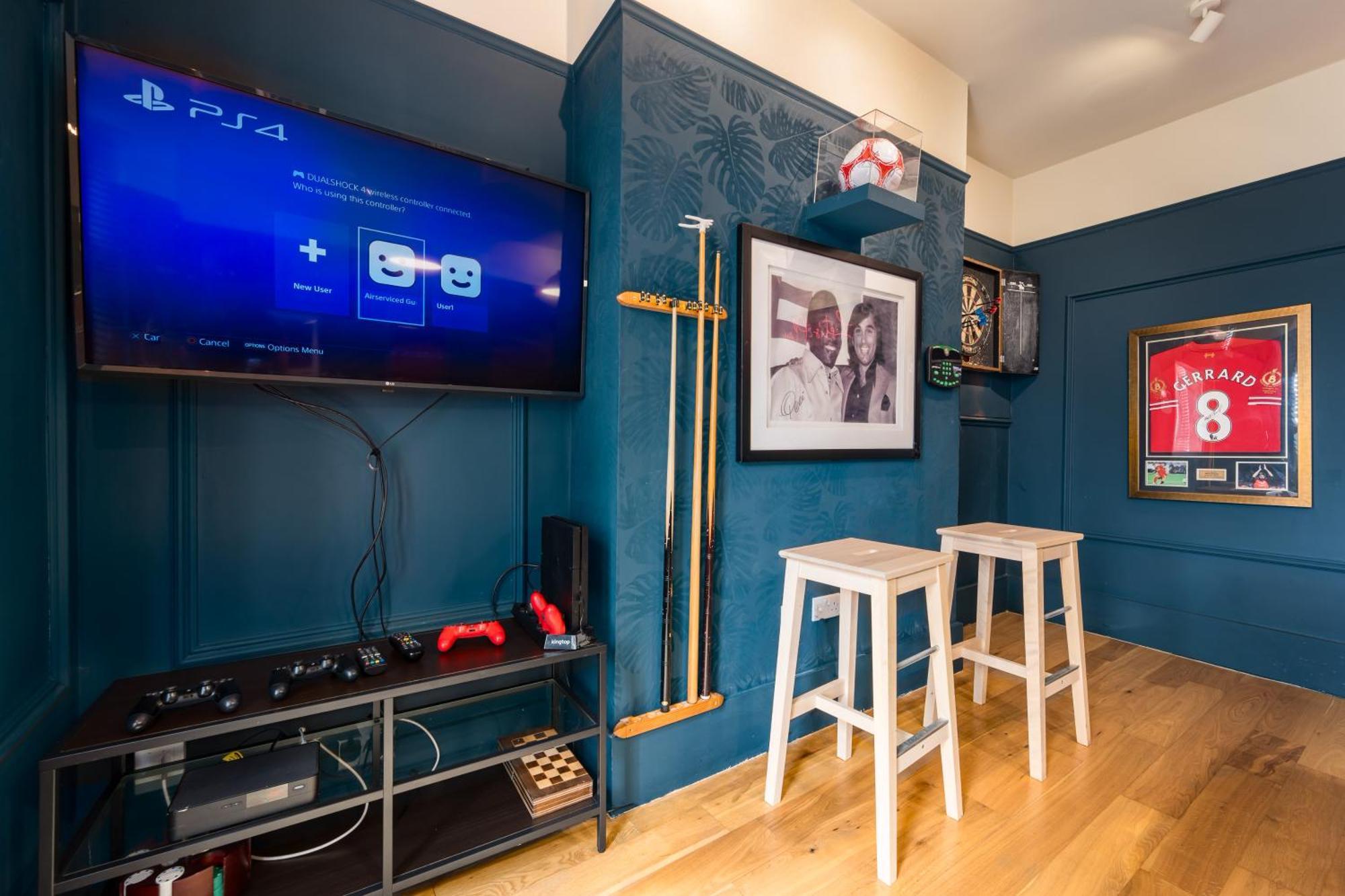 City Retreat, Spacious 4 Bed House, Games Room, Parking, Hot Tub & Bbq Cardiff Esterno foto