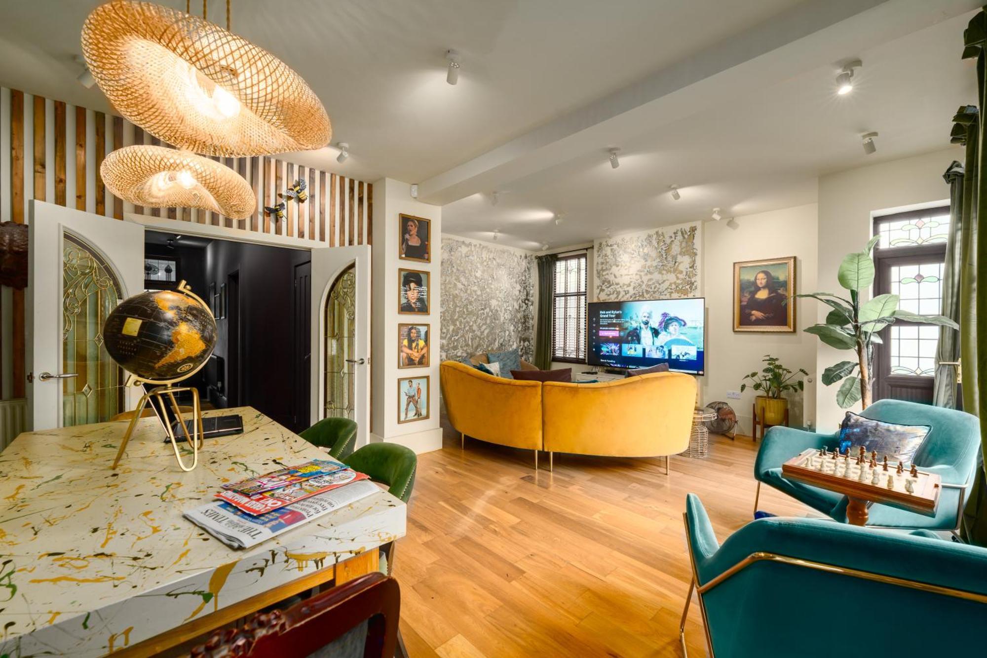 City Retreat, Spacious 4 Bed House, Games Room, Parking, Hot Tub & Bbq Cardiff Esterno foto